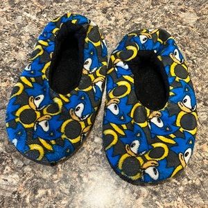 🌺 Kids Sonic slippers